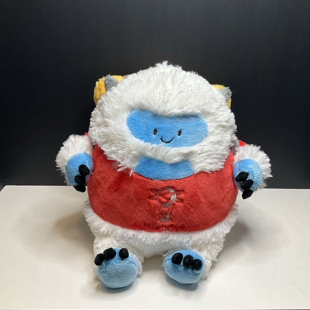 RARE Niantic Captain Doty Yeti Snowman Mascot with Backpack 10" Squishable Plush
